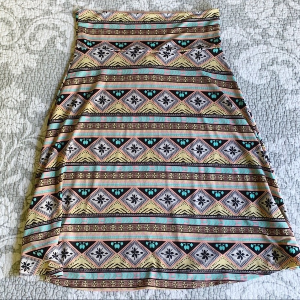 LuLaRoe Pastel Yellow Coral Aztec Azure Skirt